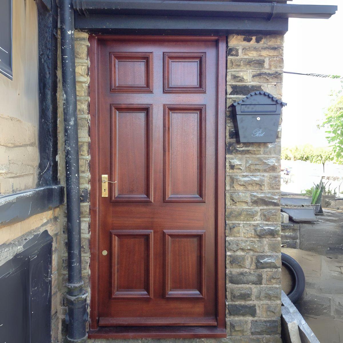 Bespoke mahogany entrance door by Farrar Joinery